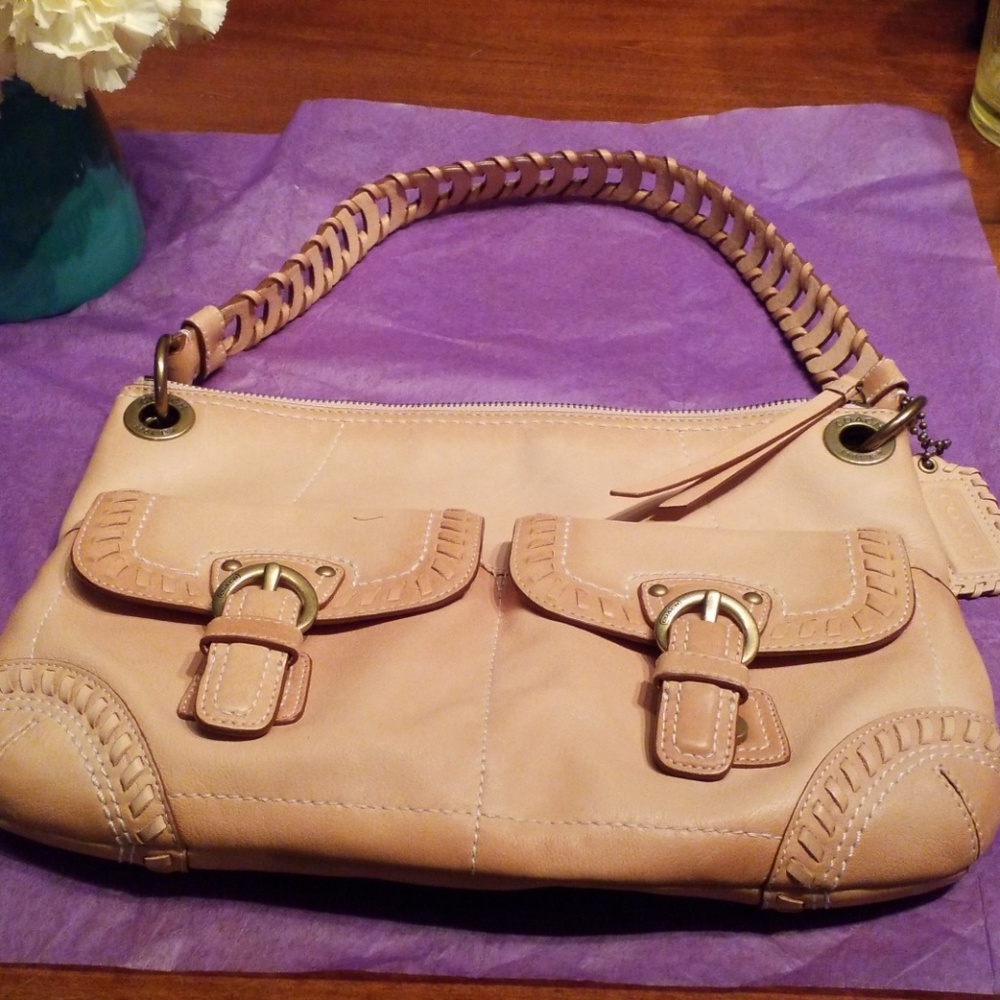 Coach tan saddlebag purse